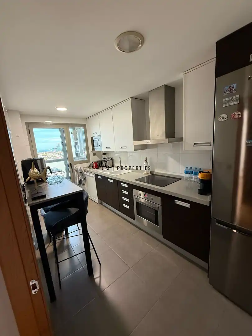 Cocina de Piso de alquiler en Valencia con Aire acondicionado, Calefacción y Parquet