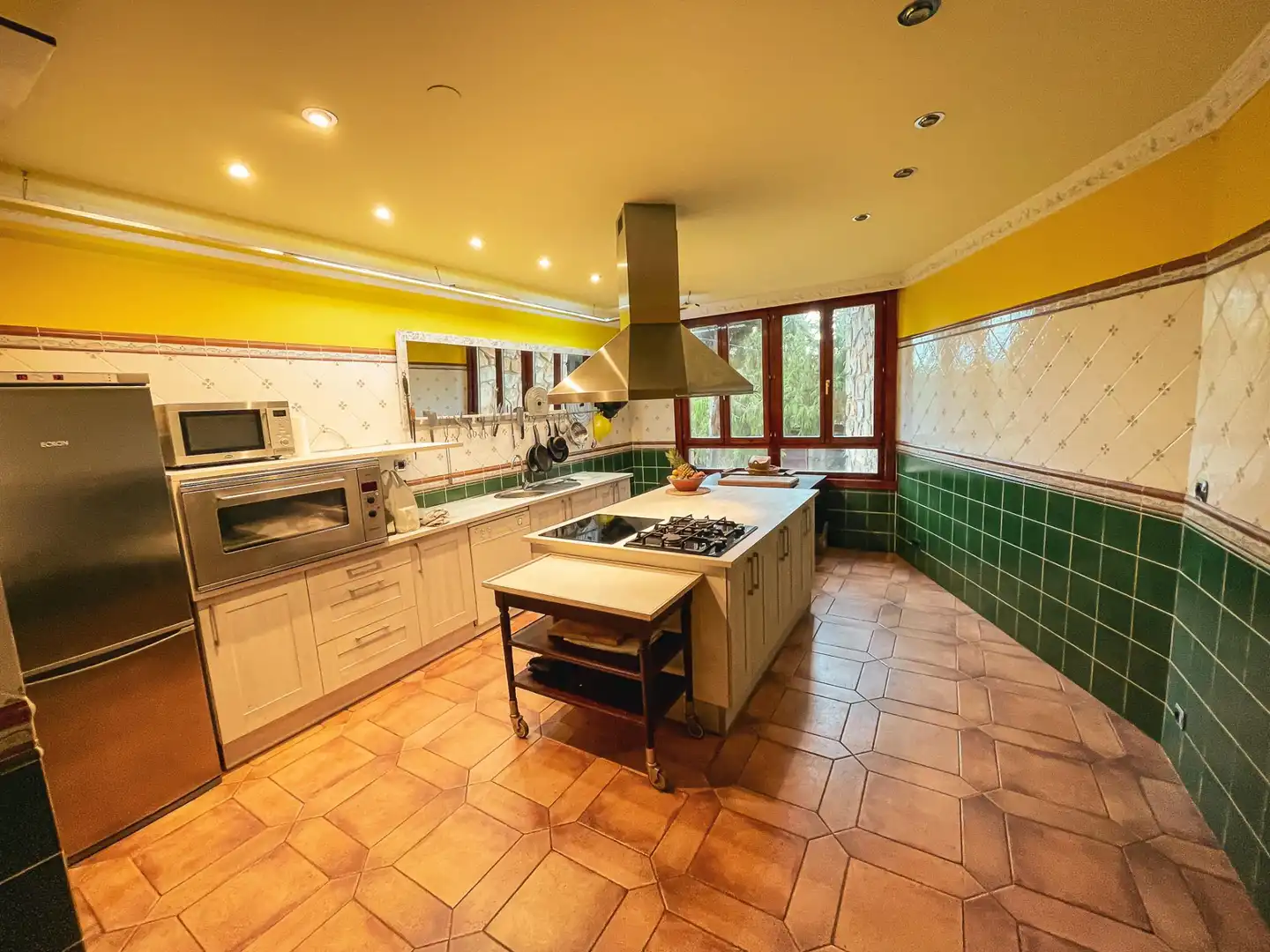 Kitchen of Houses for sale in Lardero  with Air Conditioner, Heating and Private garden