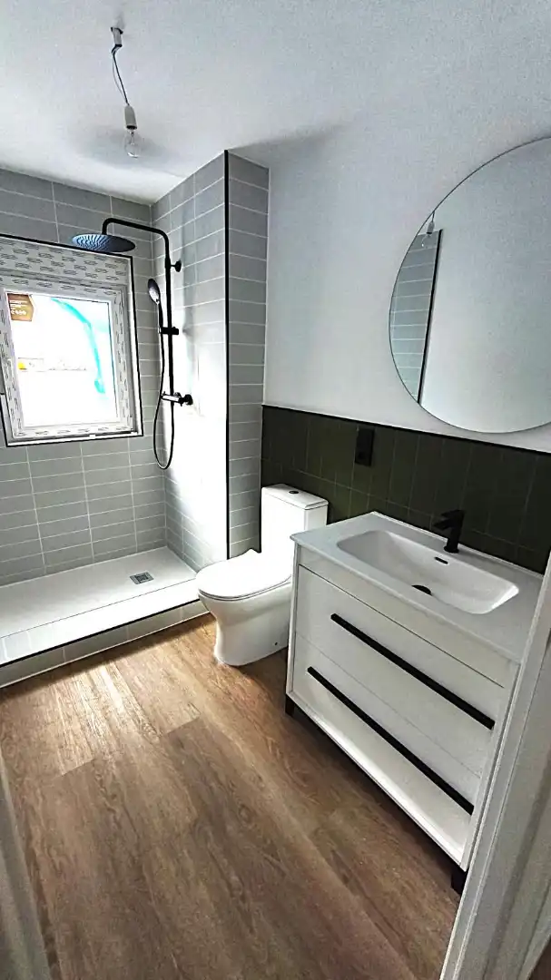 Baño de Apartamento en venta en Narón con Calefacción y Terraza