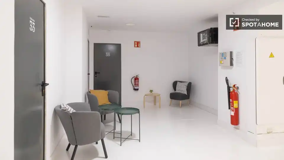 Casa o xalet per a compartir en Madrid amb Aire condicionat, Terrassa i Moblat