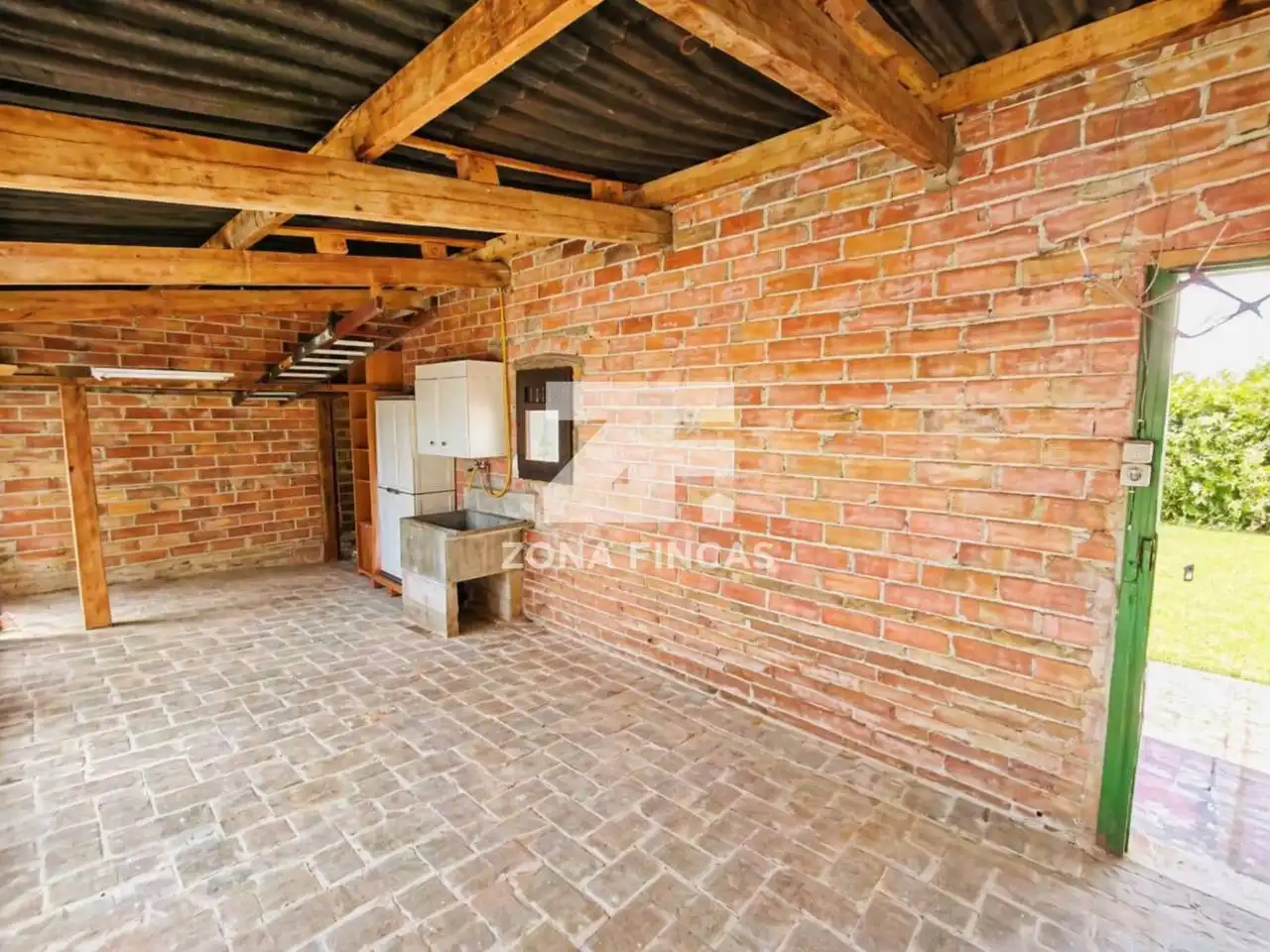 Casa o xalet en venda en Santa Coloma de Gramenet amb Aire condicionat, Calefacció i Jardí privat