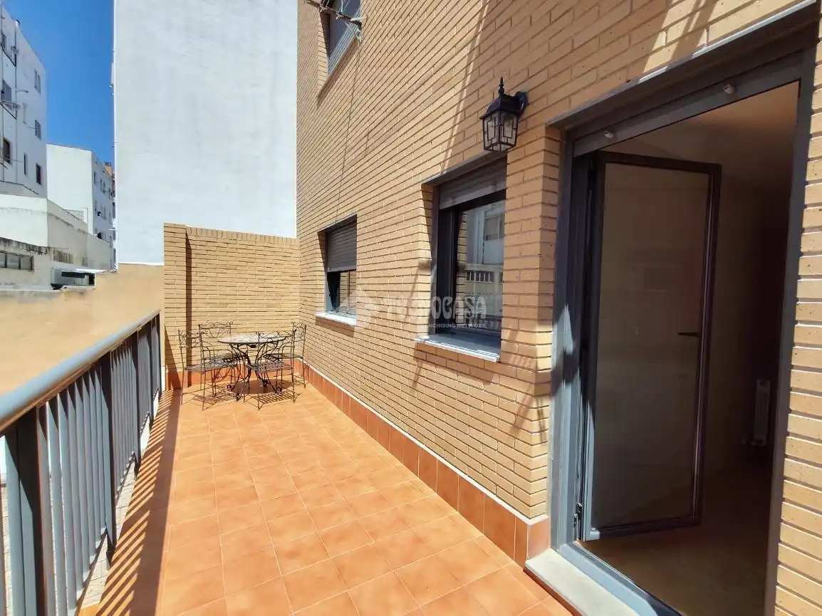 Terraza de Piso de alquiler en Zaragoza con Calefacción, Parquet y Terraza
