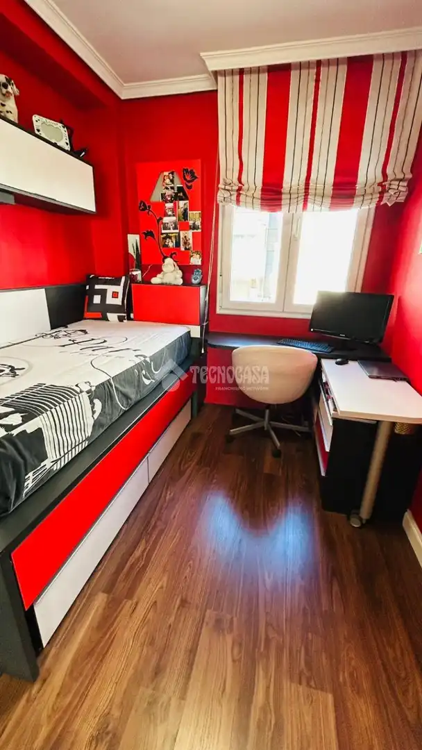 Habitación de Piso en venta en Madrid con Aire acondicionado, Calefacción y Jardín privado
