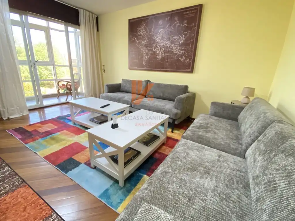 Living room of Flat for rent in Santiago de Compostela   with Furnished