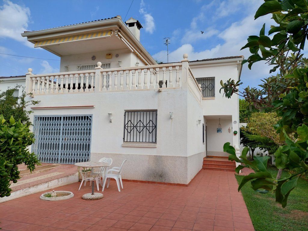 Exterior view of House or chalet to rent in Cubelles  with Air Conditioner, Heating and Private garden