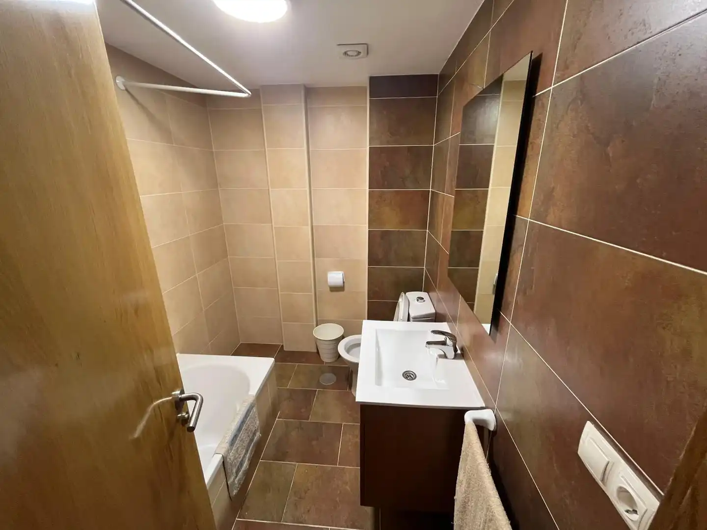 Baño de Piso en venta en Cee con Calefacción, Trastero y Amueblado
