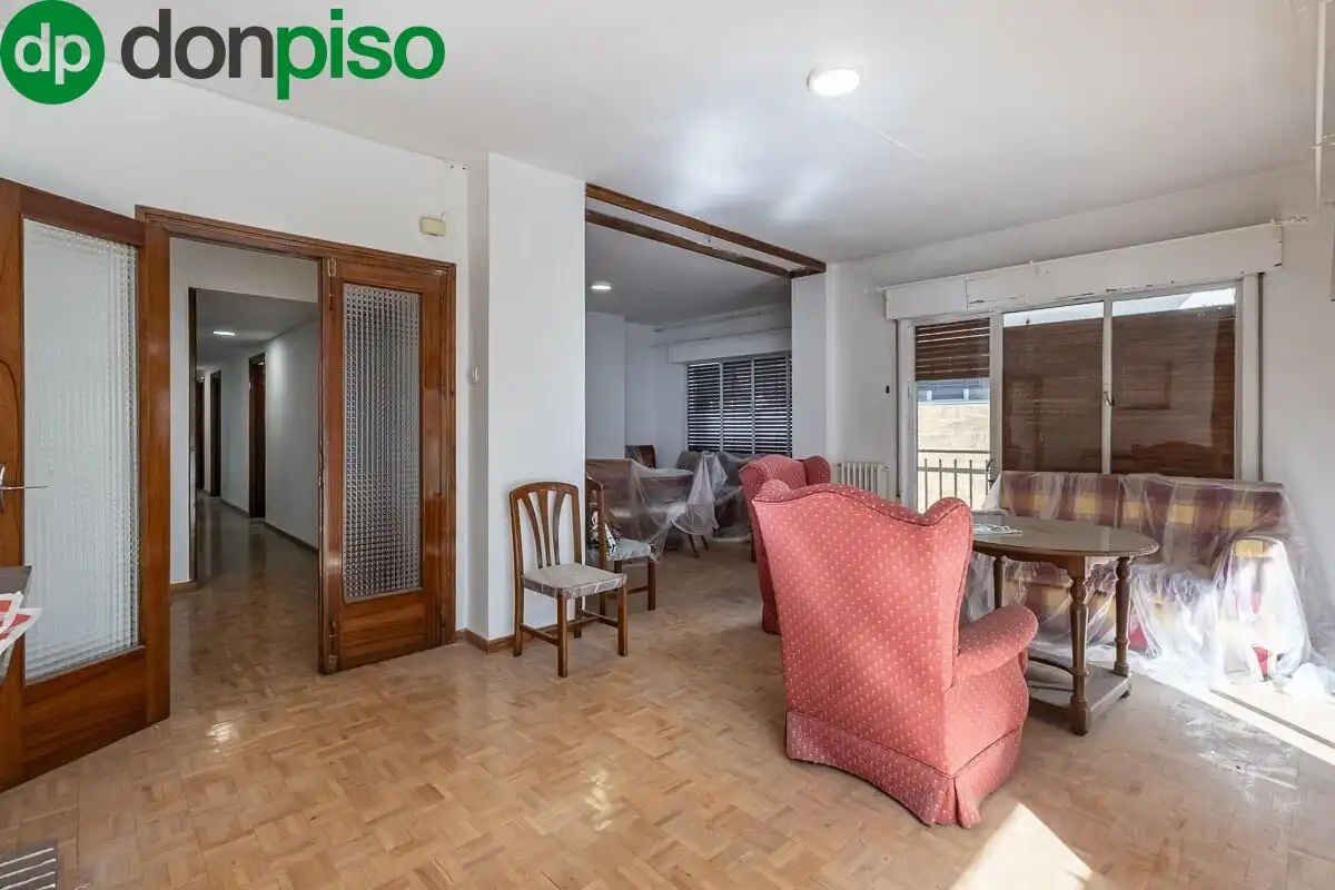 Wohnung zum Verkauf in Granada