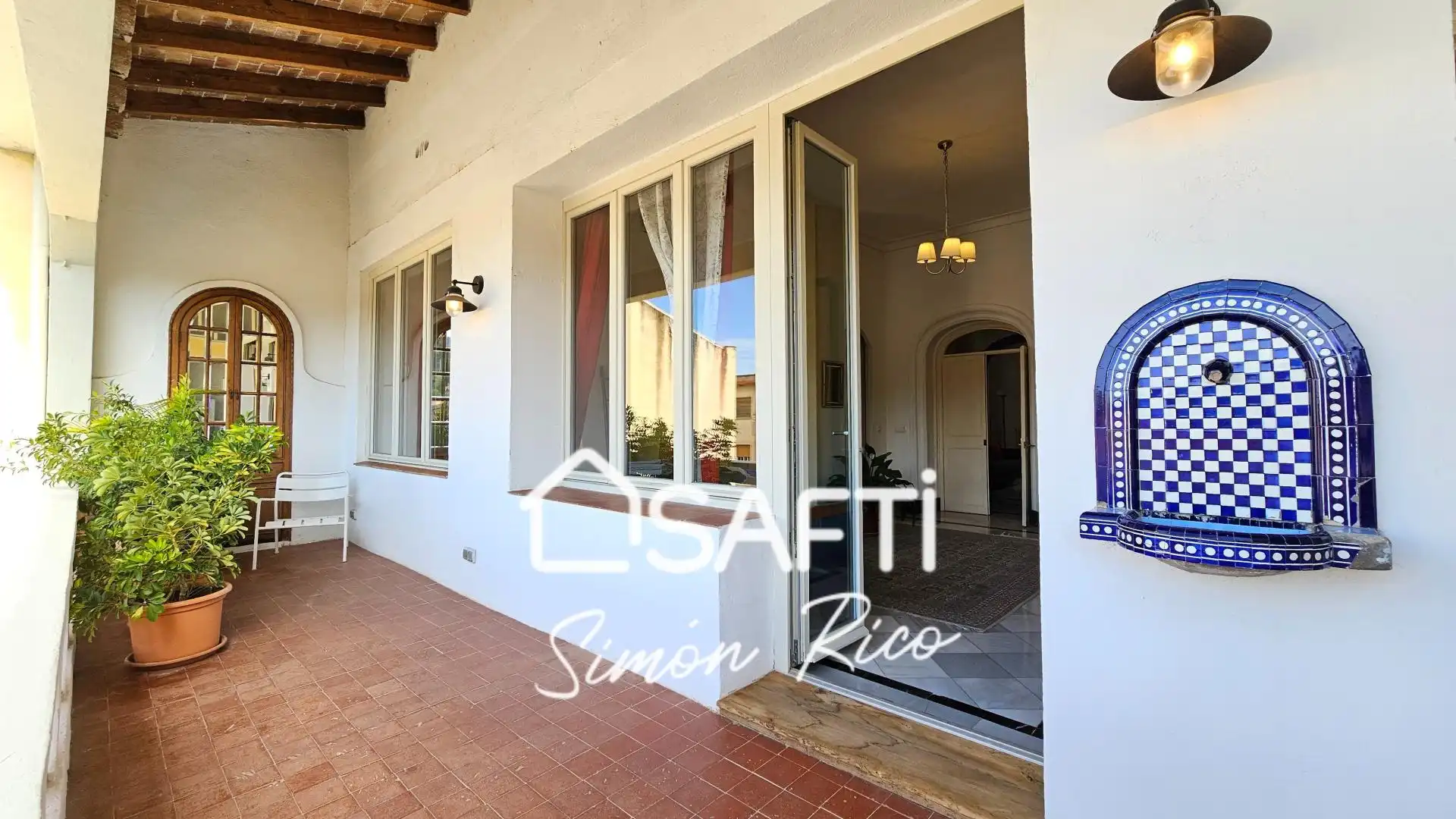 Casa adosada en venta en Gelida