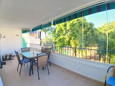 Apartament amb piscina en venda a Los Pacos