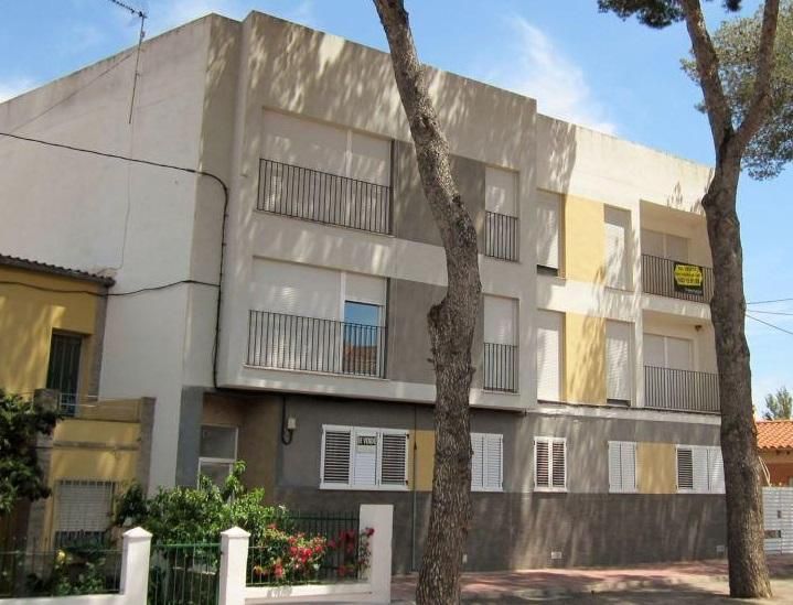 Exterior view of Garage for sale in Santa Magdalena de Pulpis