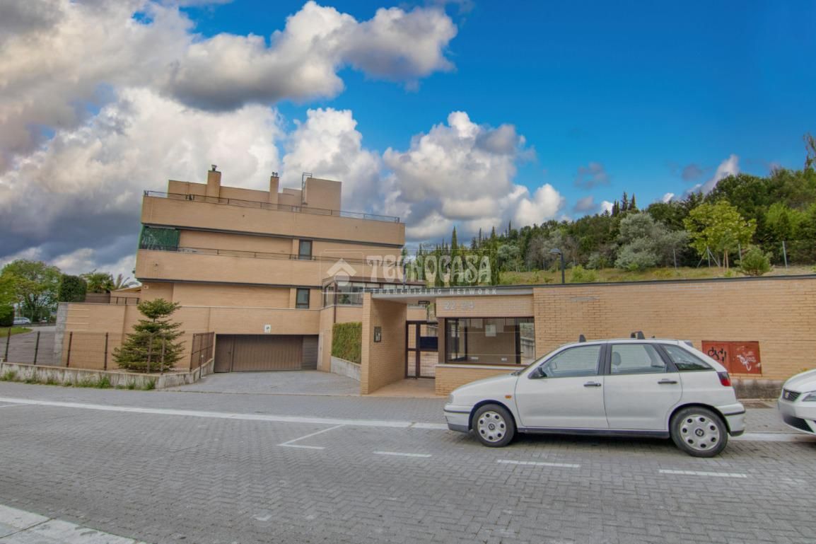 Exterior view of Flat for sale in Valladolid Capital  with Air Conditioner, Heating and Terrace