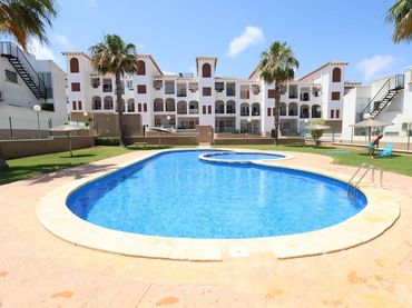 Xalet amb piscina en venda a Orihuela Costa