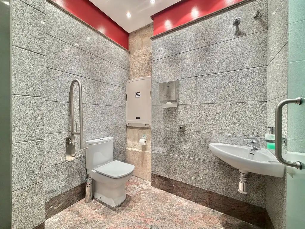 Bathroom of Buildings for sale in Fuentidueña, Segovia