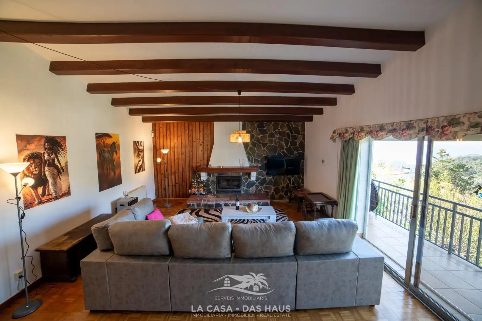 Sala d'estar de Casa o xalet en venda en Lloret de Mar amb Jardí privat, Terrassa i Balcó
