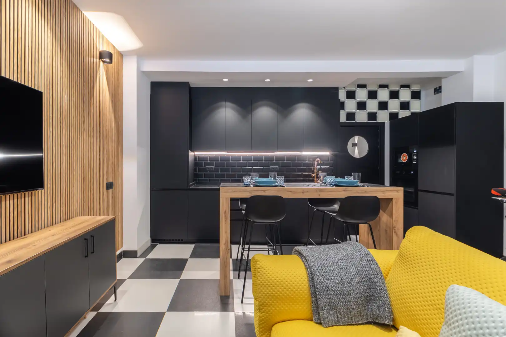 Cocina de Apartamento de alquiler en Madrid con Aire acondicionado, Calefacción y Amueblado