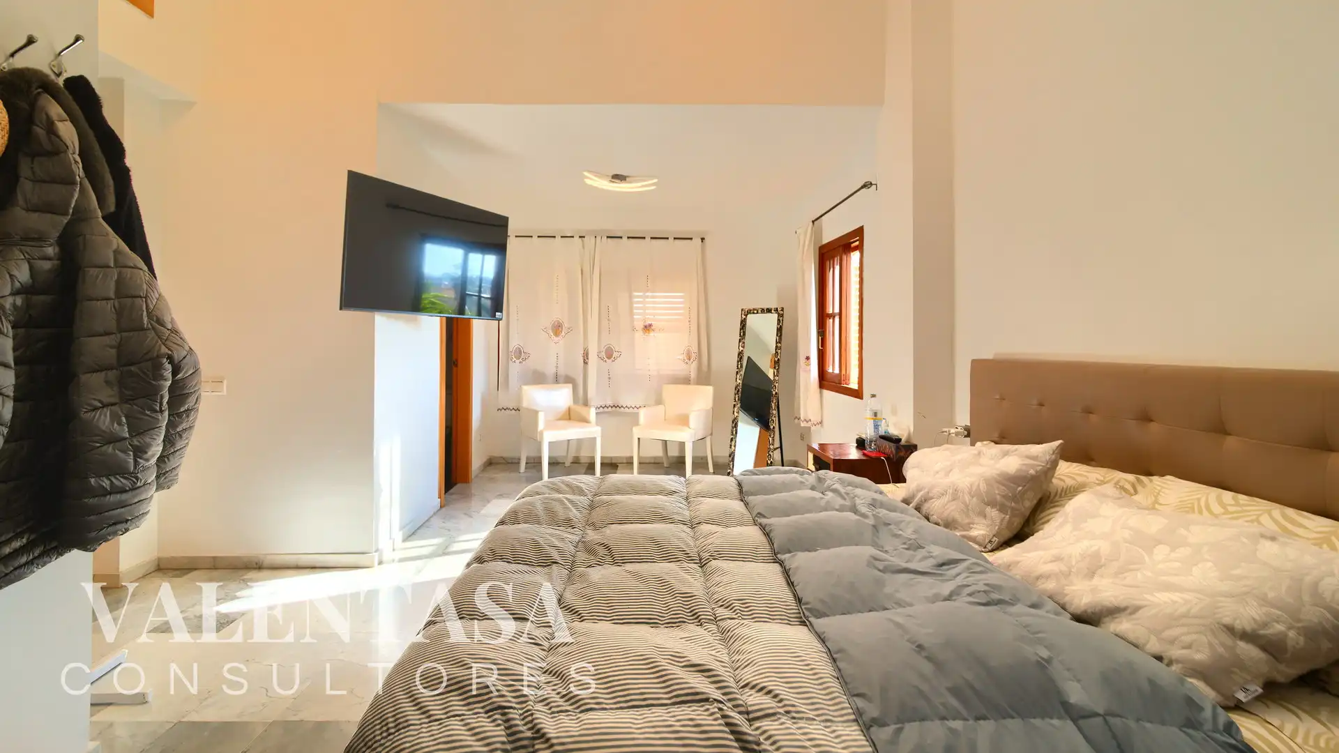 Bedroom of Houses for sale in L'Eliana  with Air Conditioner, Heating and Private garden