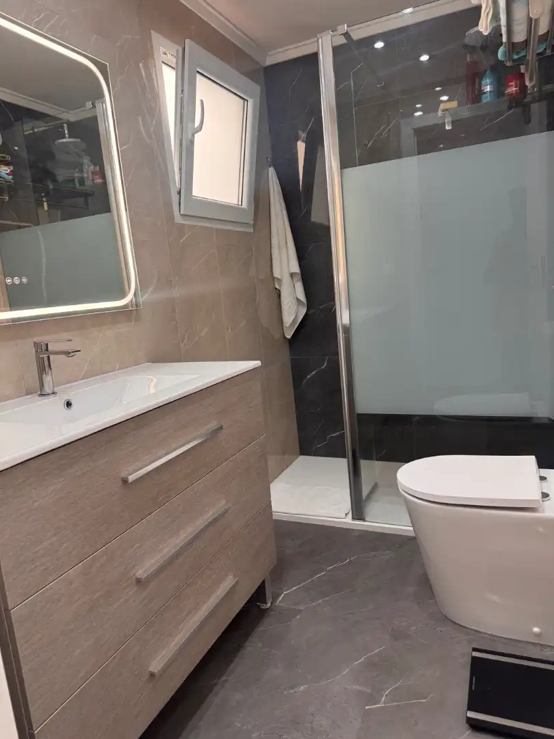 Bathroom of Duplexes for sale in Torrevieja  with Air Conditioner, Heating and Parquet flooring