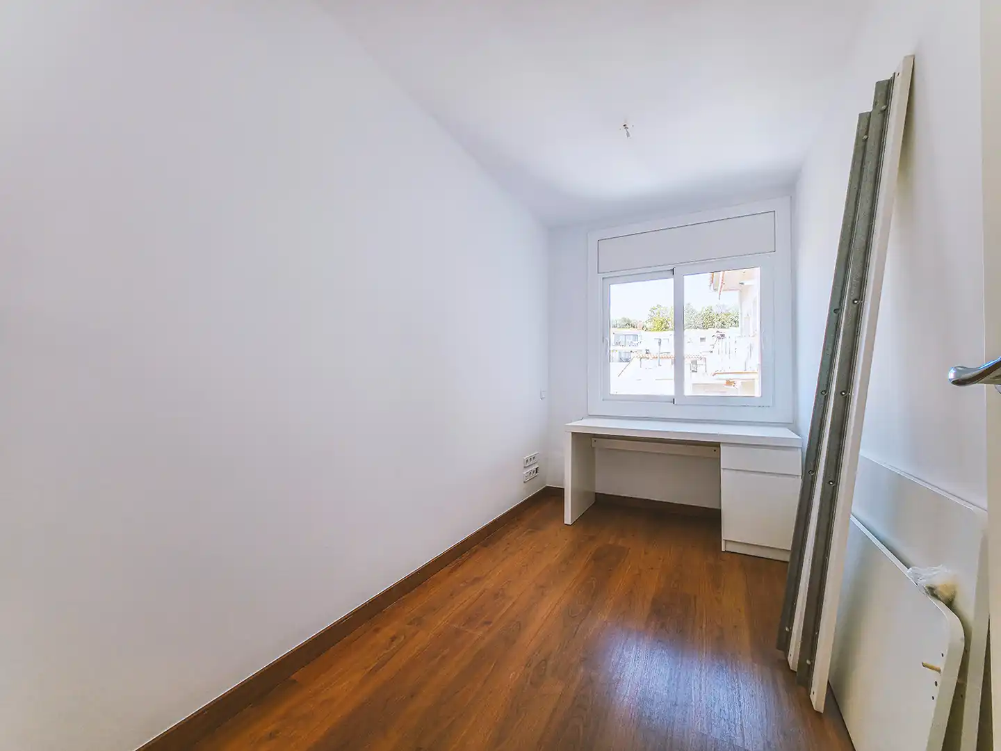 Schlafzimmer von Wohnung zum Verkauf in Sant Pol de Mar mit Klimaanlage, Heizung und Parkett