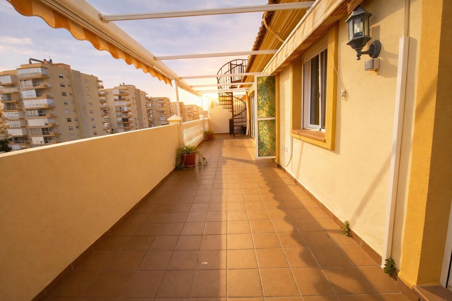 Terraza de Ático en venta en Algarrobo con Aire acondicionado, Calefacción y Terraza