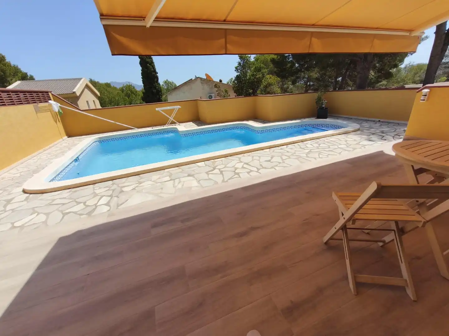 Swimming pool of Detached homes for sale in La Nucia  with Air Conditioner, Parquet flooring and Terrace