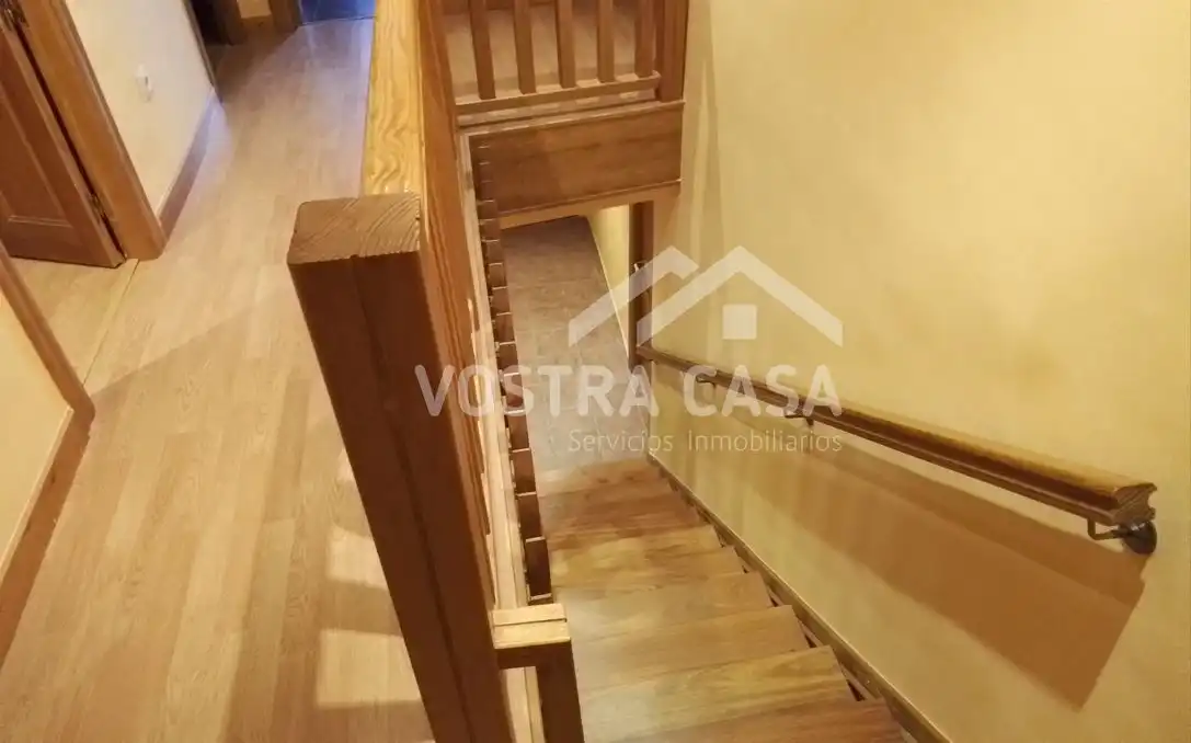 Detached homes for sale in Requena  with Air Conditioner, Heating and Alarm