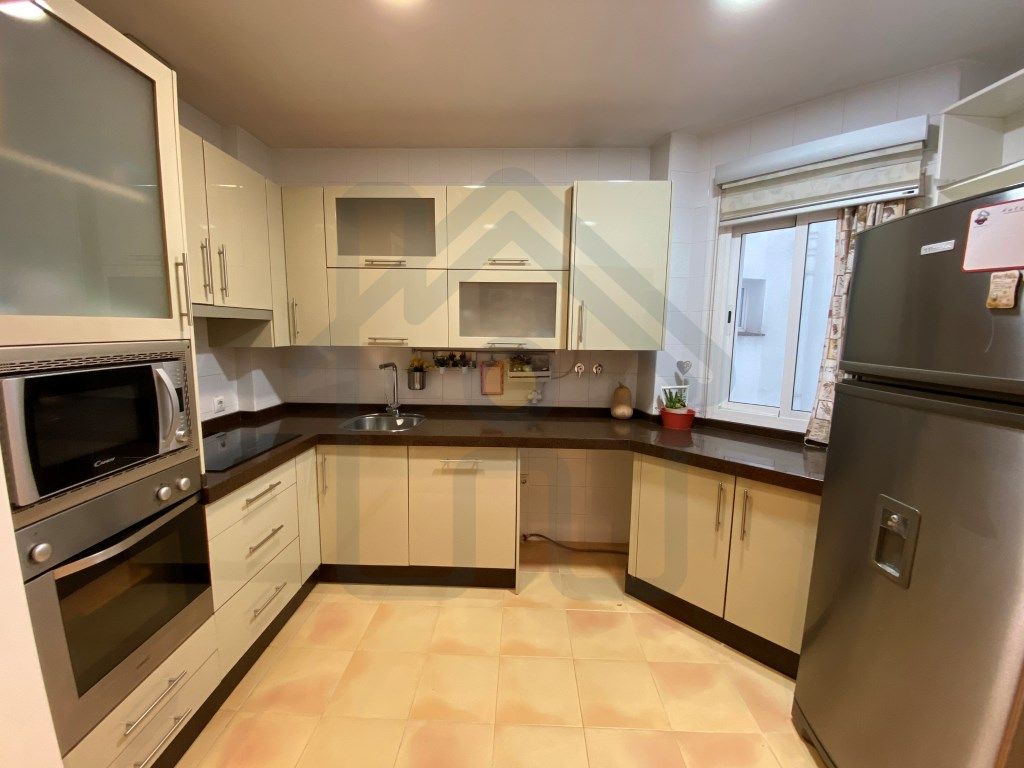 Kitchen of Flat for sale in Los Palacios y Villafranca