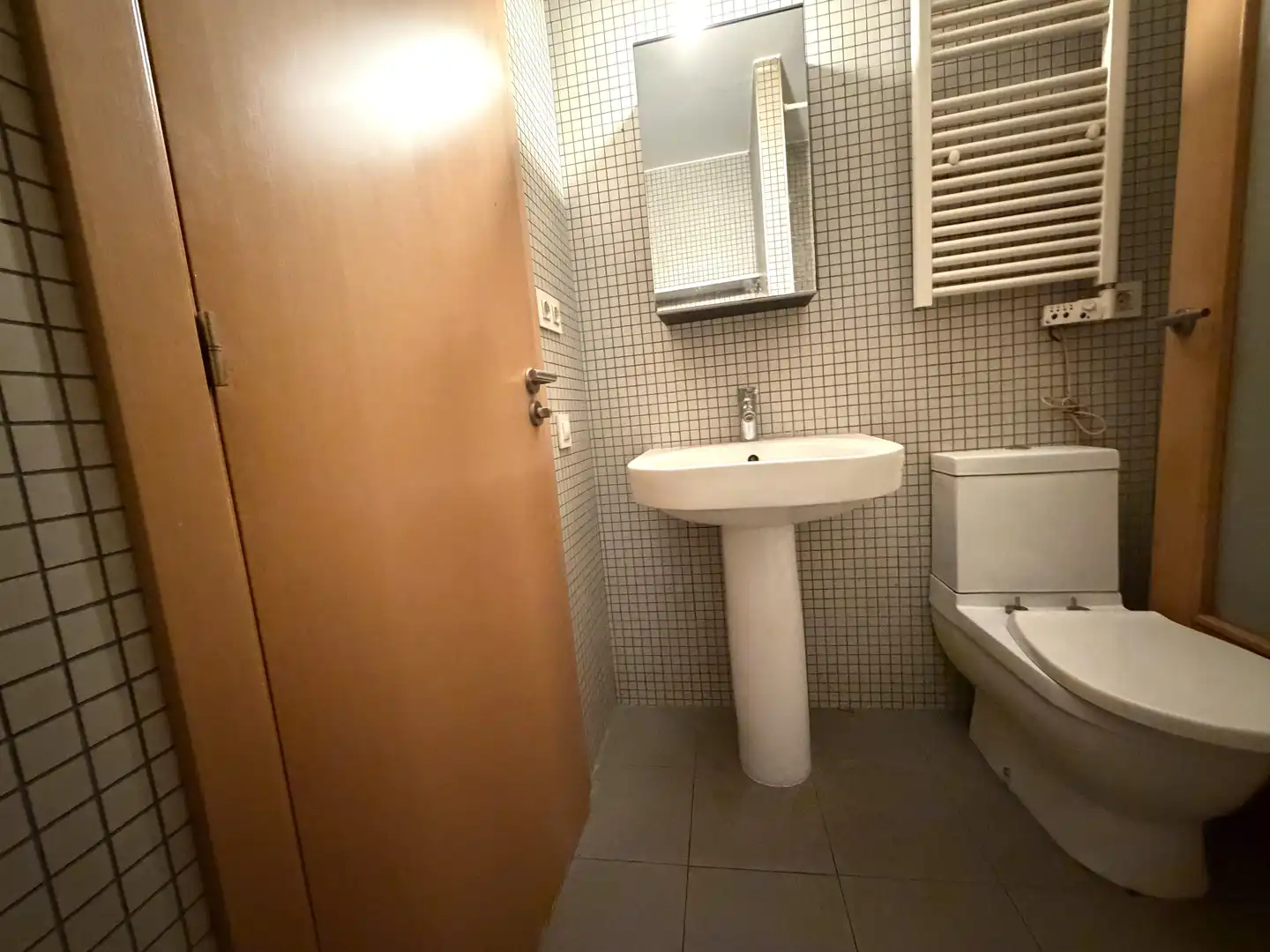 Baño de Piso en venta en Tàrrega con Calefacción, Horno y Microondas