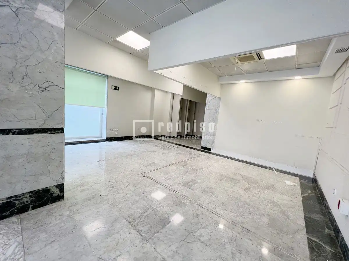 Local en venta en Málaga con Aire acondicionado