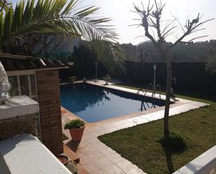 Swimming pool of House or chalet for sale in El Montmell  with Air Conditioner, Terrace and Swimming Pool