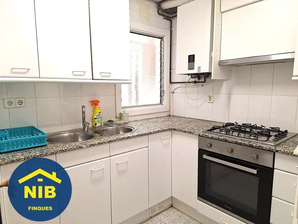 Kitchen of Flat for sale in Barcelona  with Air Conditioner and Heating