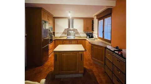 Foto 4 de Casa adosada en venta en Calle el Matadero, Santa María de Cayón, Cantabria