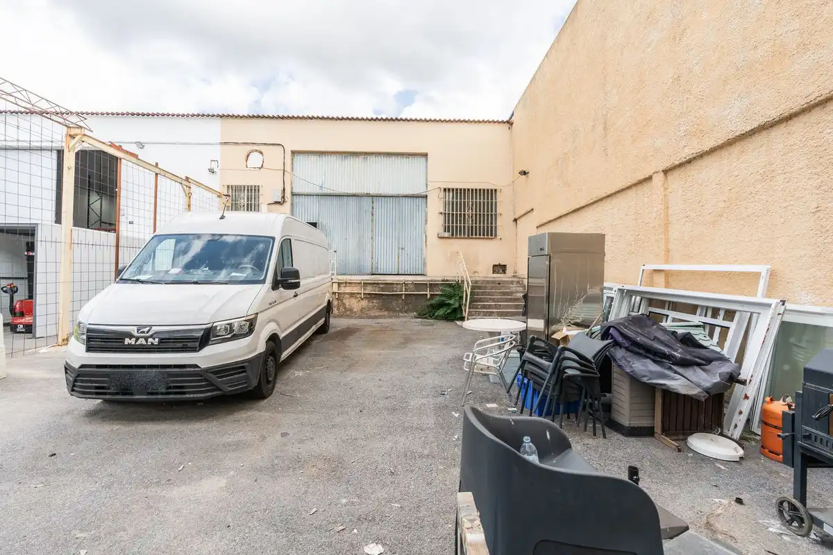 Parking of Commercial properties for sale in Milla de Oro