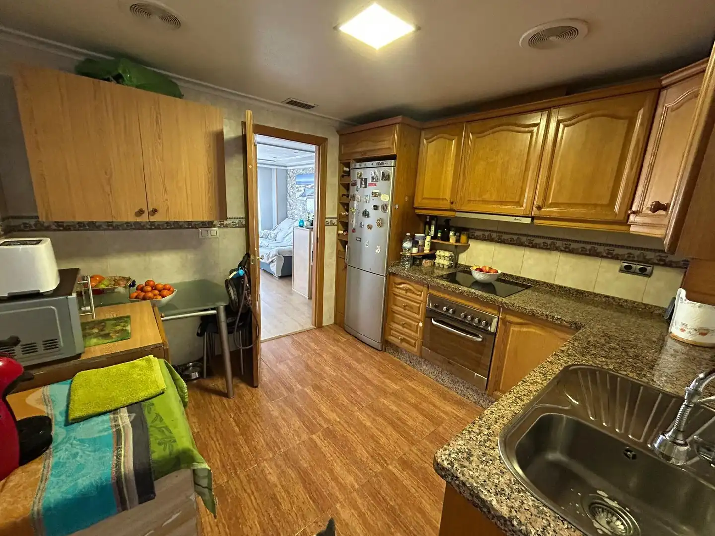Cuina de Apartament en venda en Torrevieja amb Terrassa i Balcó