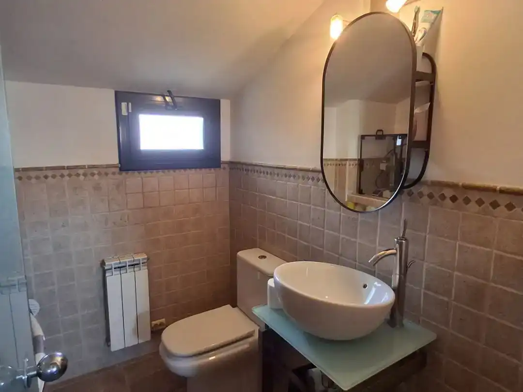 Baño de Dúplex en venta en Calella con Aire acondicionado, Piscina y Balcón