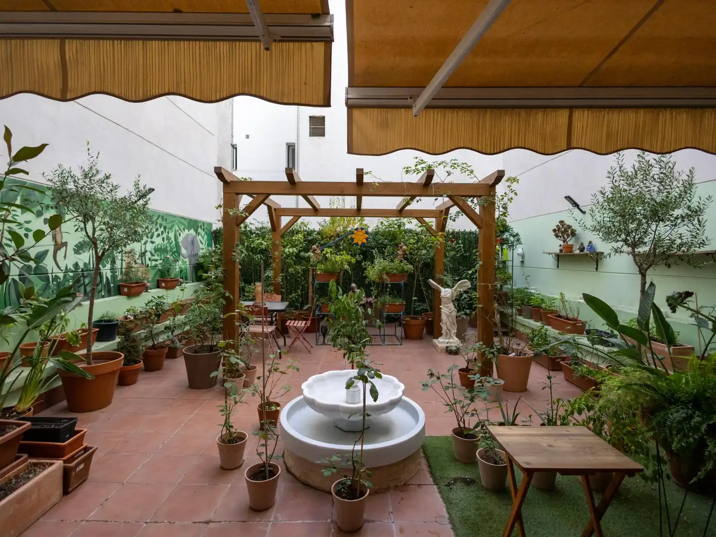 Terrassa de Apartament en venda en Madrid amb Aire condicionat i Terrassa