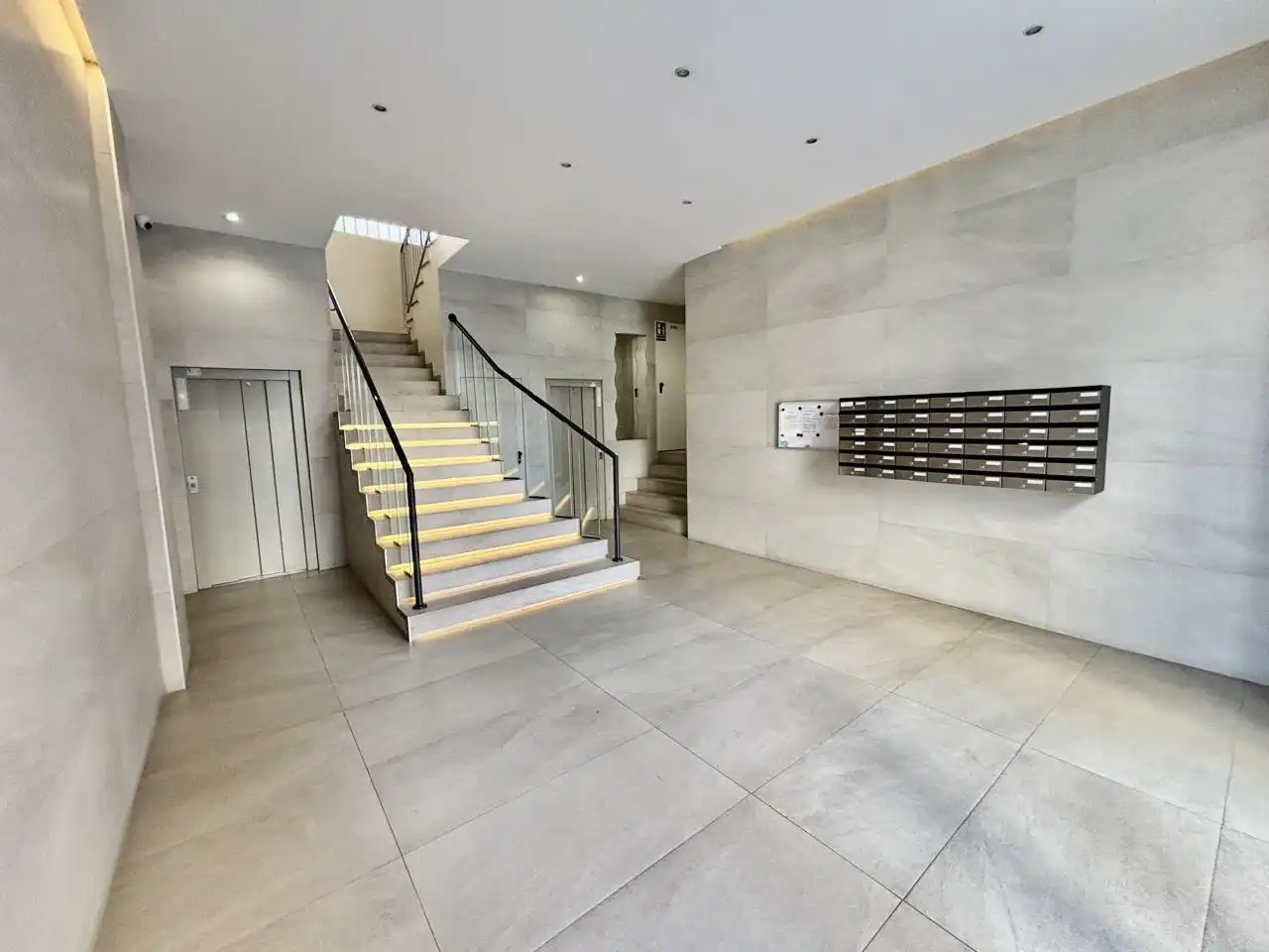 Piso en venta en Zaragoza con Aire acondicionado, Calefacción y Parquet