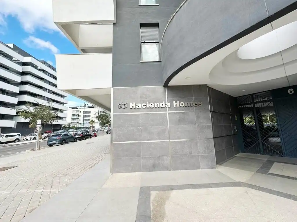 Aparcament en venda a Calle Pintor Murillo Bracho