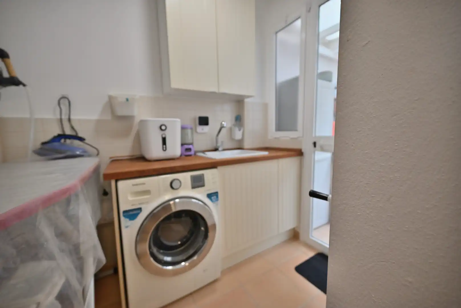 Cuina de Casa adosada en venda en Benalmádena amb Aire condicionat, Terrassa i Traster