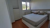 Bedroom of Flat for sale in Castañeda  with Heating, Private garden and Parquet flooring