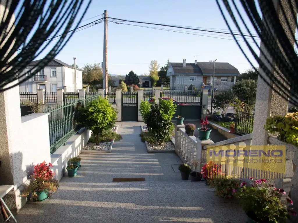 Vista exterior de Casa o xalet en venda en Sarria