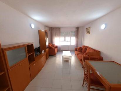 Living room of Flat to rent in  Madrid Capital  with Air Conditioner, Heating and Furnished
