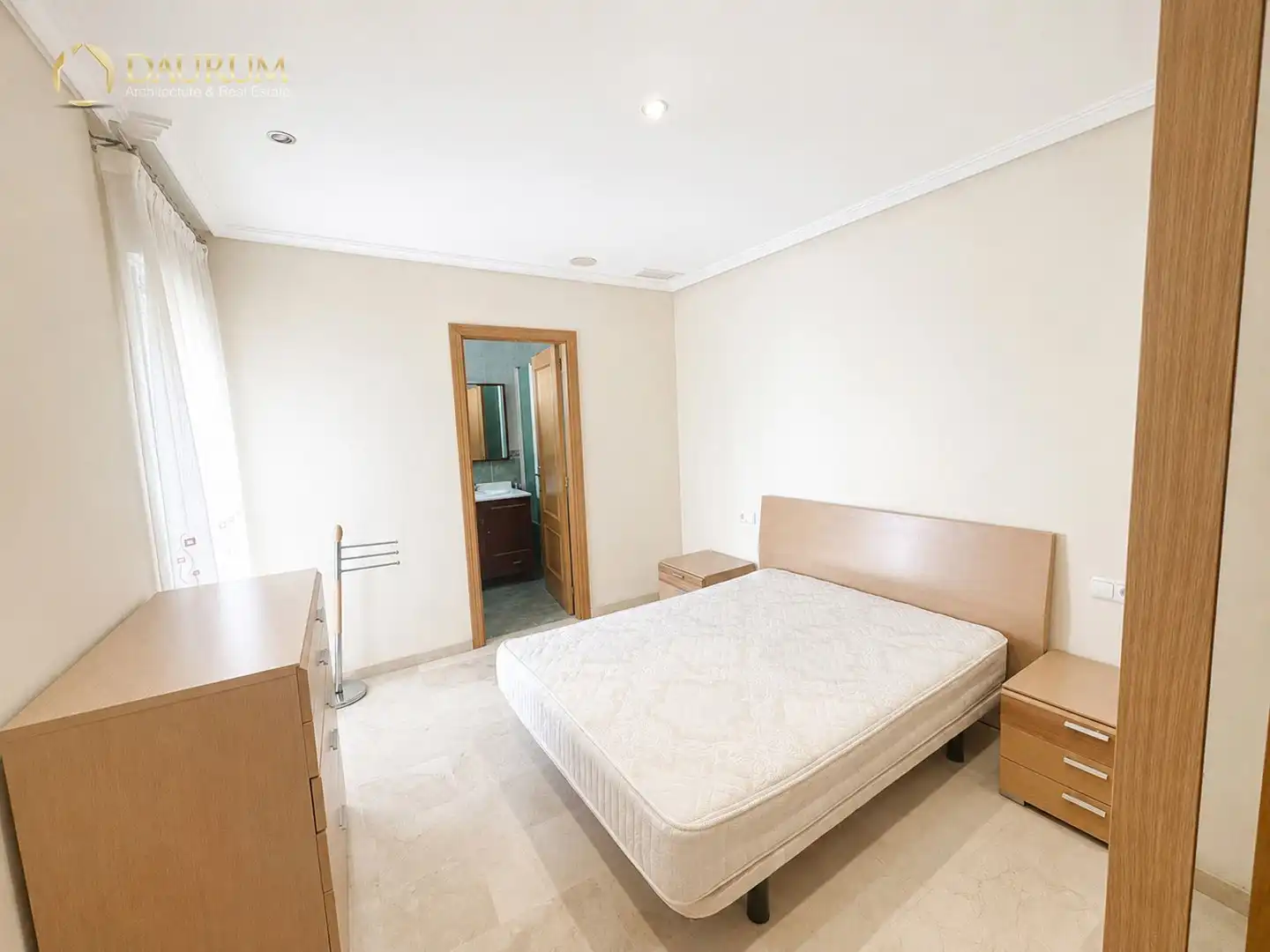 Flat for rent in Calle La Torre, Plaza Crevillente - Antiguos Juzgados - El Asilo
