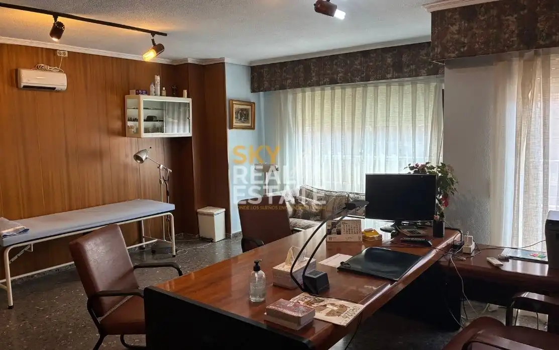 Flat for sale in Silla  with Air Conditioner and Balcony