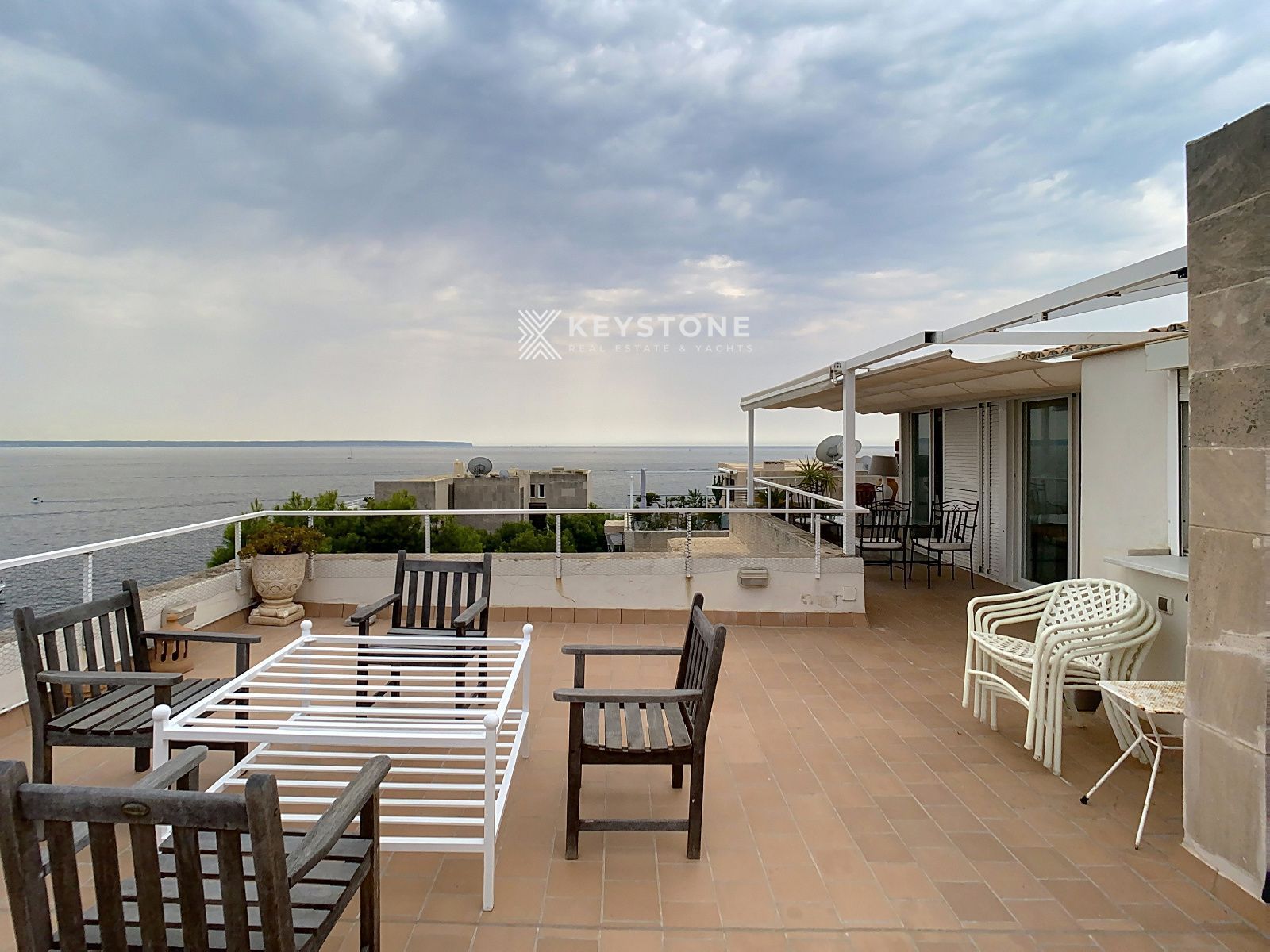 Terrace of Attic to rent in Calvià  with Air Conditioner, Terrace and Swimming Pool