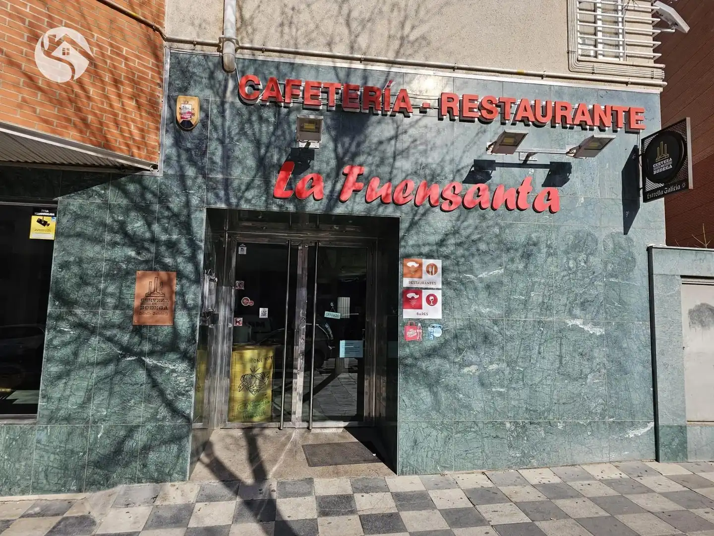 Geschaftsraum zur Miete in Cuenca mit Klimaanlage