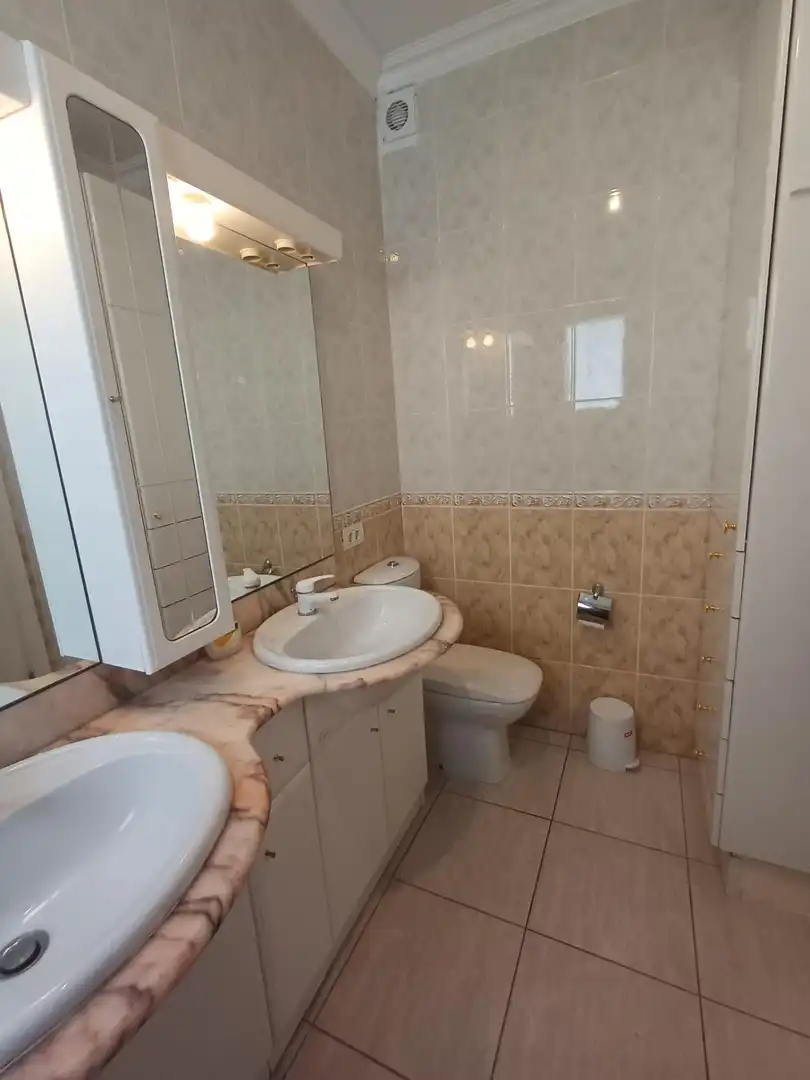 Bany de Apartament en venda en Puerto de la Cruz amb Aire condicionat, Terrassa i Traster