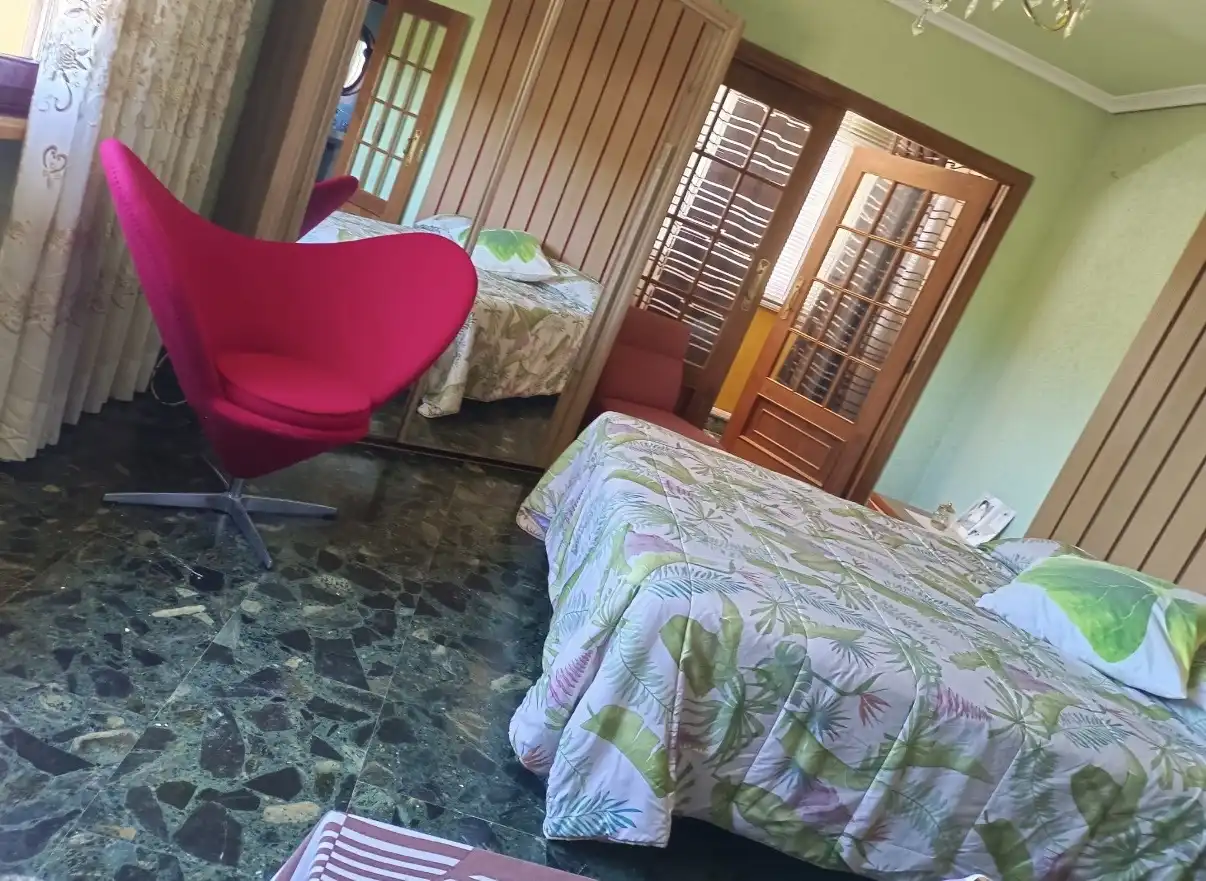 Habitación de Casa o chalet en venta en Mansilla Mayor con Parquet, Trastero y Amueblado