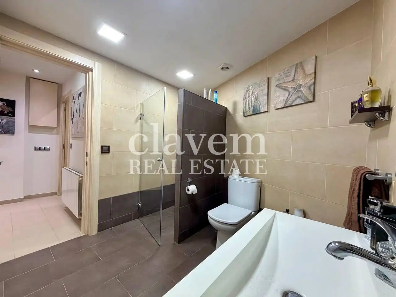 Baño de Casa o chalet en venta en Barcelona con Aire acondicionado, Jardín privado y Terraza
