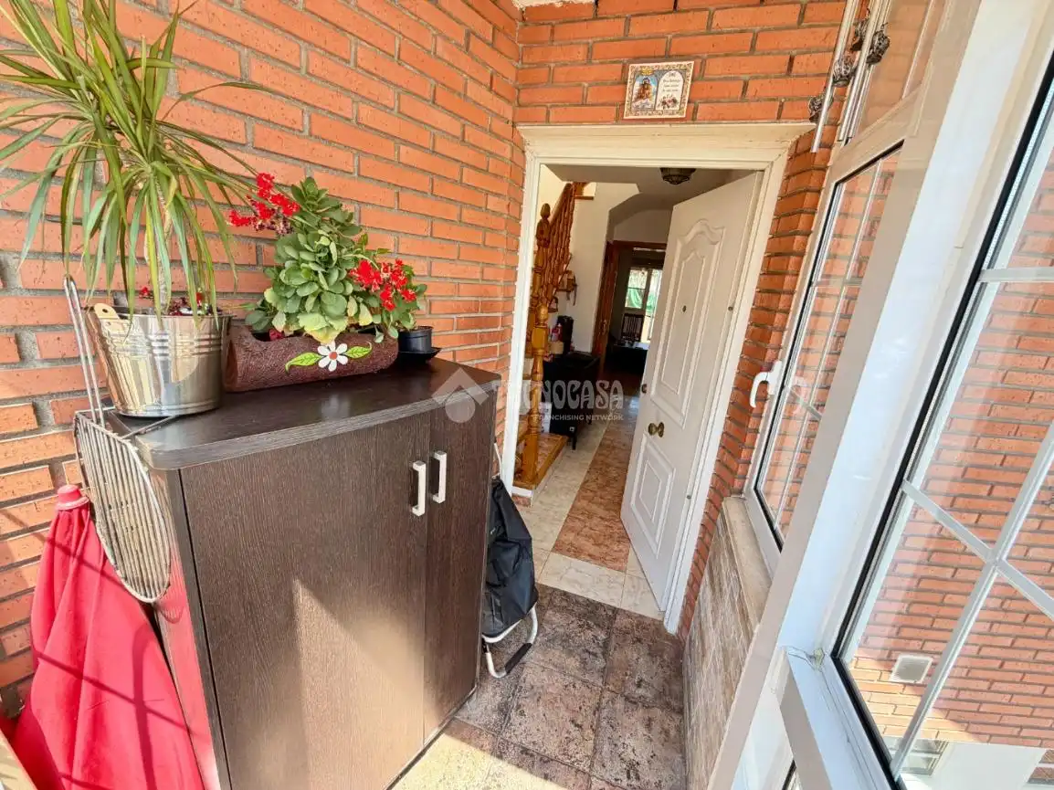 Casa adosada en venta en Daganzo de Arriba con Aire acondicionado y Calefacción