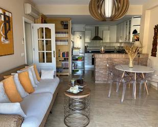 Living room of Single-family semi-detached to rent in Almuñécar  with Air Conditioner, Heating and Terrace